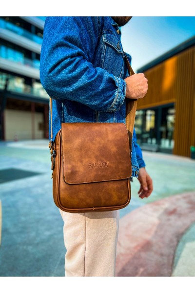 CNT009 - Cilt Deri Erkek Yan Omuz Çantası SIYAH CNT009 - Cilt Deri Erkek Yan Omuz Çantası SIYAH