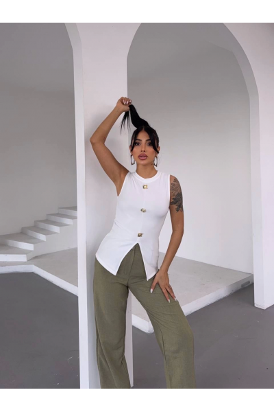 Kadın beyaz bisiklet yaka gold düğmeli ottoman bluz s2310