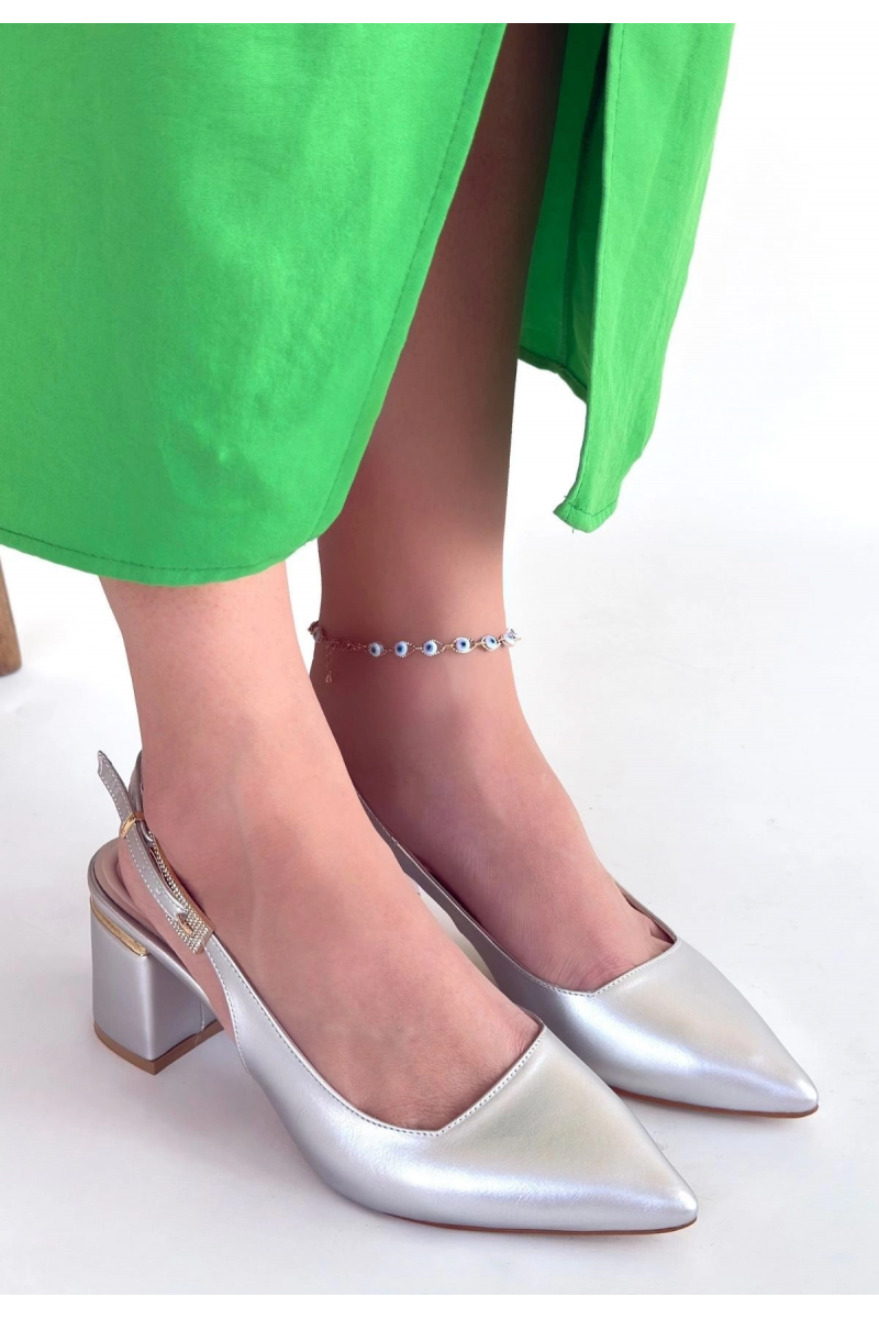 Buant Gümüş Cilt Topuklu Ayakkabı