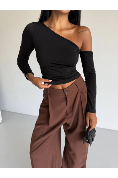 Omuz detaylı kollu bluz siyah f2336 Omuz detaylı kollu bluz siyah f2336