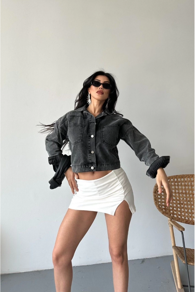 Çift cepli kol katlamalı süper taş enzim yıkama crop kot ceket füme d2000