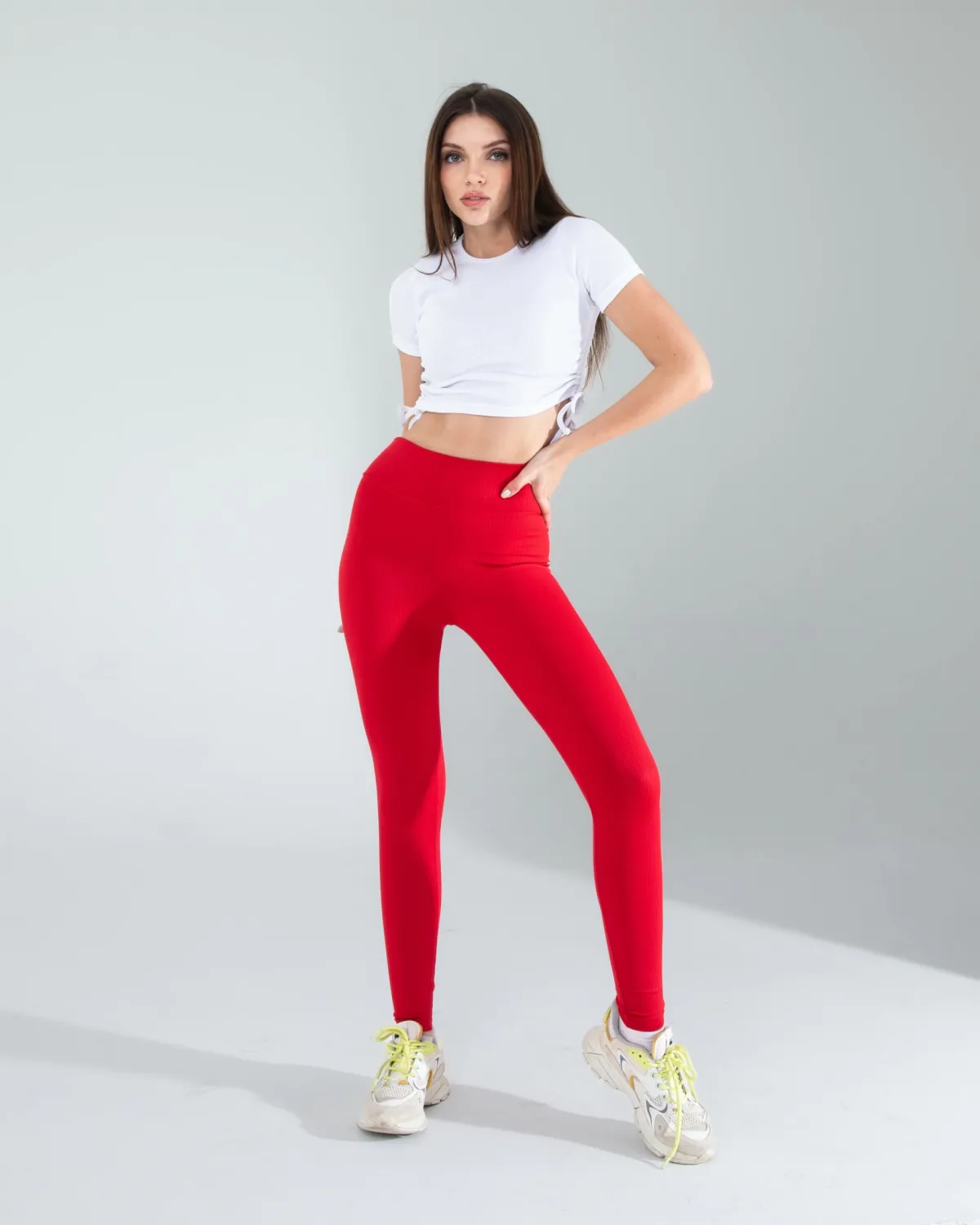 Kırmızı Fitilli Push Up Toparlayıcı Spor Tayt — görsel 2 · KV2025010077