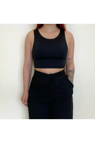 Siyah Kalın Askılı Scuba Kumaş Crop — görsel 1
