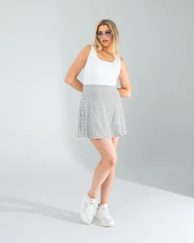 Beyaz Mini Puantiye Desenli Şort Etek — görsel 1