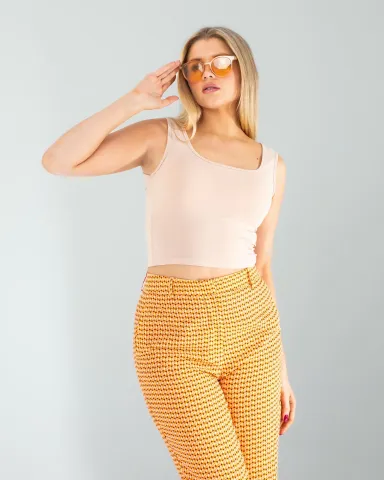 Bej Kare Yaka Basic Bluz — görsel 1
