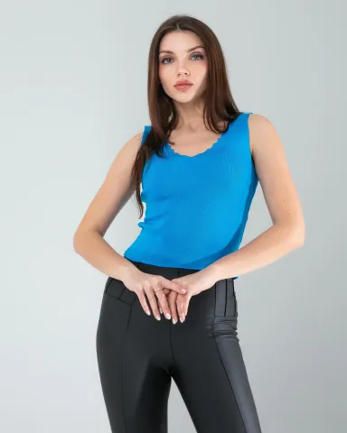 Mavi Merdiven Yaka Kalın Askı Crop Bluz — görsel 1